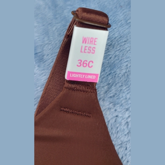 PINK VICTORIA'S SECRET wear everywhere wireless lightly lined 36C adjustable bra - Picture 5 of 6